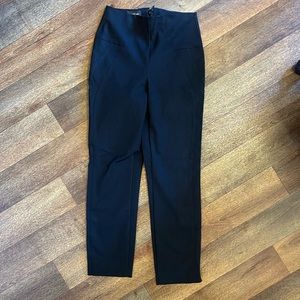 Bebe ankle crop dress pants black. Size 2